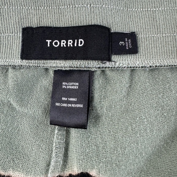 Torrid Green Terry Crew Neck Long Sleeve Active Sweatshirt and Jogger Set 2X/3X - Picture 11 of 14